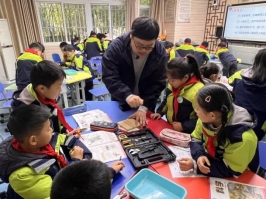 f5937cdc4f0887e92324f7a461a5c093_720